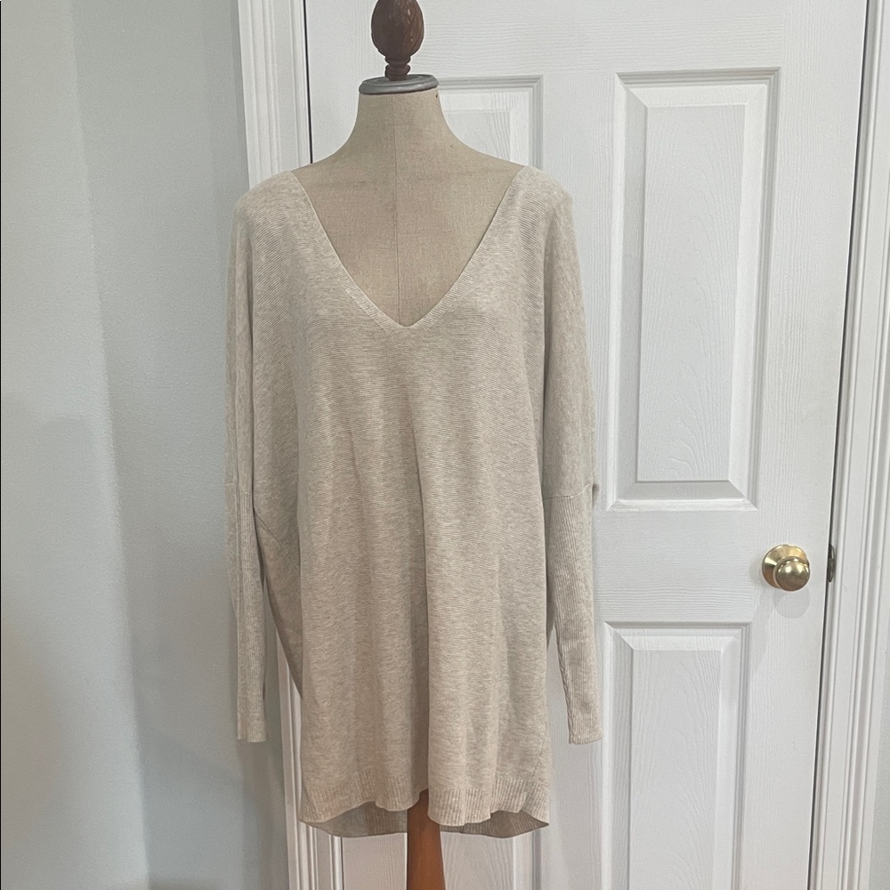 Eileen Fisher 100% organic cotton V-neck Beige tunic Sweater women’s size XL